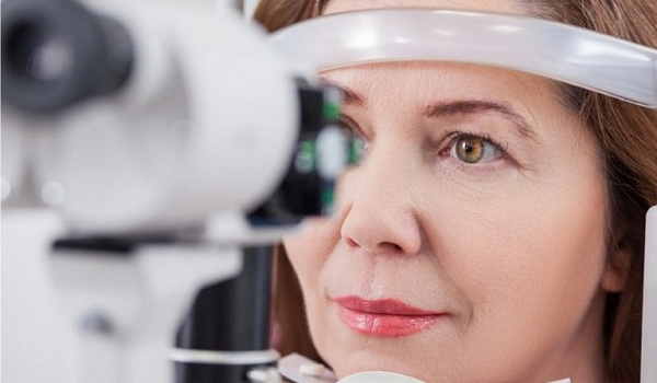 Можно ли лечить одновременно глаукому и катаракту?